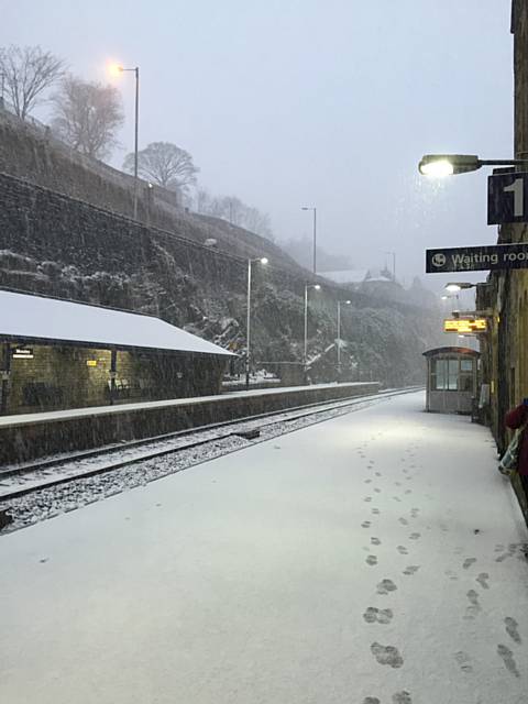 Mossley Station