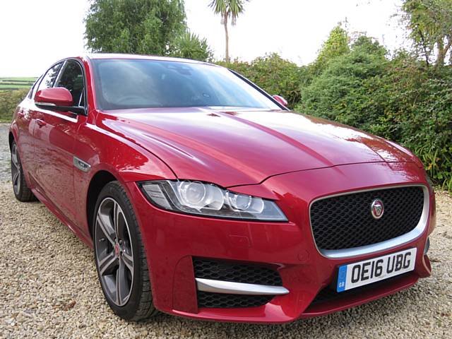 Jaguar XF R-Sport