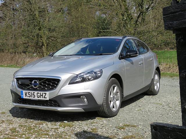 Volvo V40 D2 SE Nav Cross Country