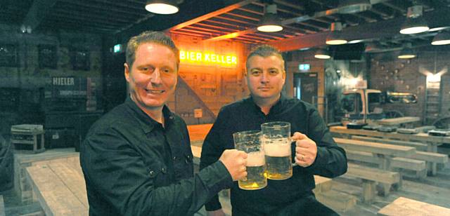 TOASTING live music. . . Craig Gill and DJ Zak Thompson TOASTING live music. . . Craig Gill and DJ Zak Thompson