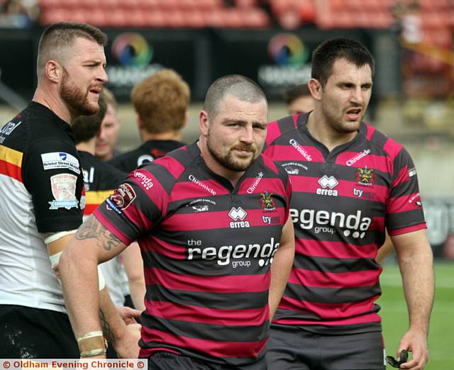 LOST AT ODSAL . . . Michael Ward’s face tells a story as team-mate Phil Joy (right) also contemplates events. PICTURES by DAVE MURGATROYD
