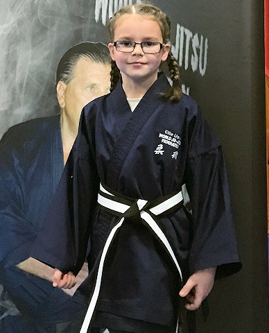 Elle Usher gains a Jujitsu black belt