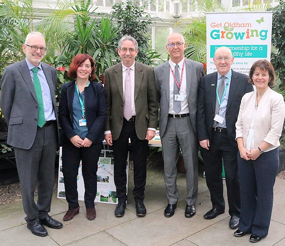 Duncan Selbie, Chief Executive of Public Health England and Rebecca Wagstaff, Deputy Director of Health and Wellbeing at Public Health England, North West meet the borough’s health leaders at Oldham Council and Oldham NHS Clinical and Commissioning Group at the scenic Alexandra Park