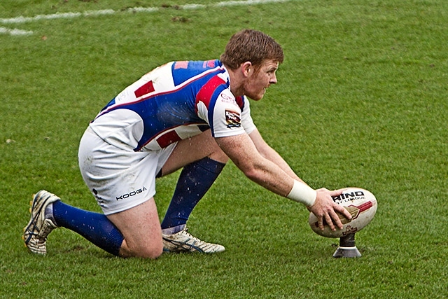 Ex-Hornets points machine Paul Crook joins Oldham Ex-Hornets points machine Paul Crook joins Oldham