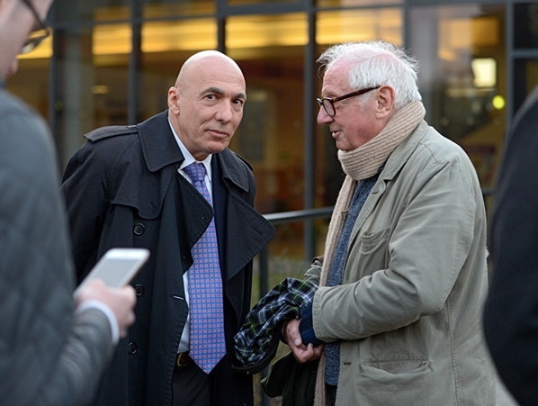 JEREMY Lawson, left, the mystery man's brother, discusses the case with journalist Ken Bennett
