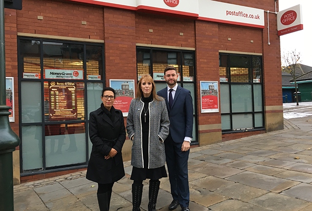 MPs Jim McMahon, Debbie Abrahams and Angela Rayner pictured outside the Oldham town centre post office MPs Jim McMahon, Debbie Abrahams and Angela Rayner pictured outside the Oldham town centre post office