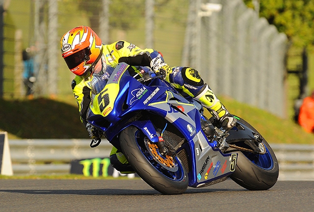 Ashley Beech in full flow at Brands Hatch Ashley Beech in full flow at Brands Hatch