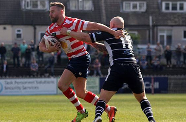 Danny Grimshaw in action for Oldham in 2017 Danny Grimshaw in action for Oldham in 2017