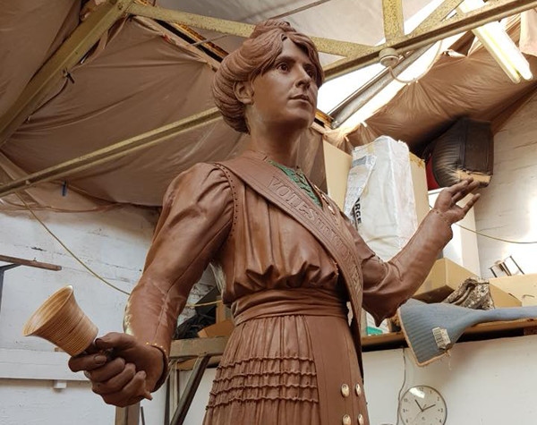 Annie Kenney statue to be unveiled