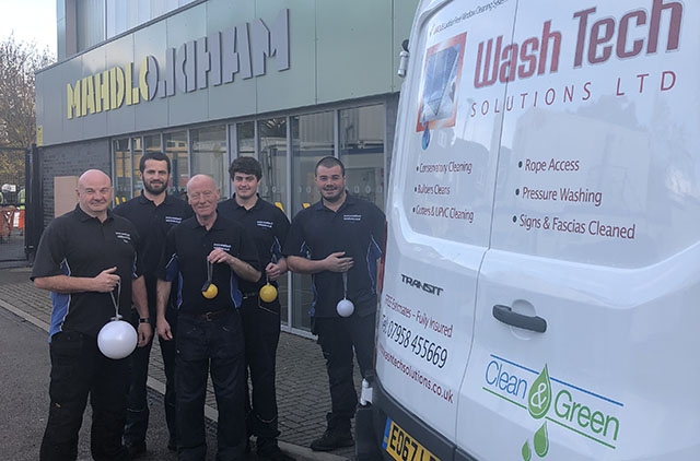 Washtech Ltd buy the first Mahdlo baubles