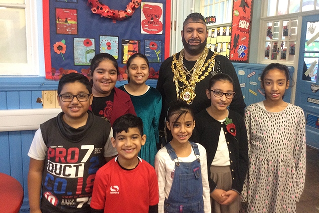 The Mayor of Oldham, dressed as Mr T, with pupils at Clarksfield Primary The Mayor of Oldham, dressed as Mr T, with pupils at Clarksfield Primary