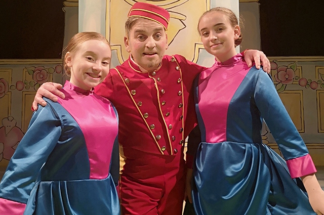 Amelie Fletcher, dad Richard J Fletcher and sister Phoebe at the Coliseum