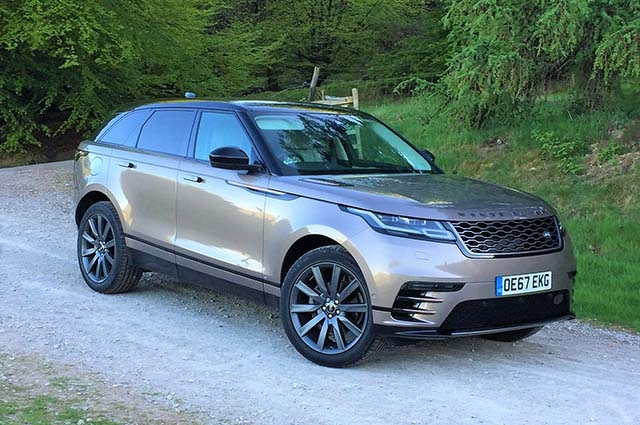 The Range Rover Velar HSE R-Dynamic D240