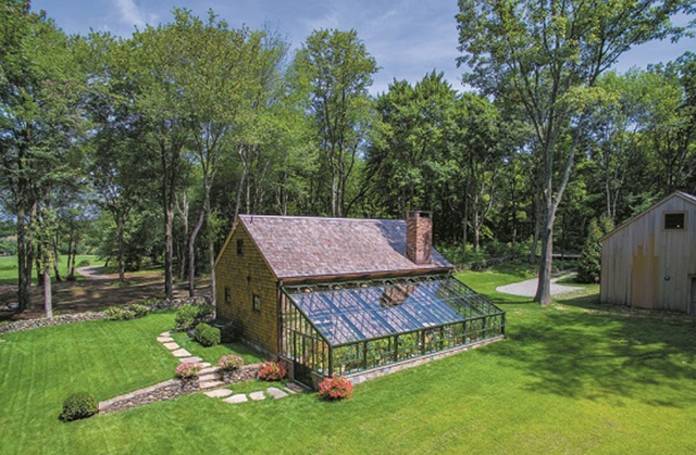 Greenhouses really can become a status symbol Greenhouses really can become a status symbol