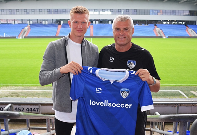 Sam Surridge pictured with boss Frankie Bunn when he joined Athletic