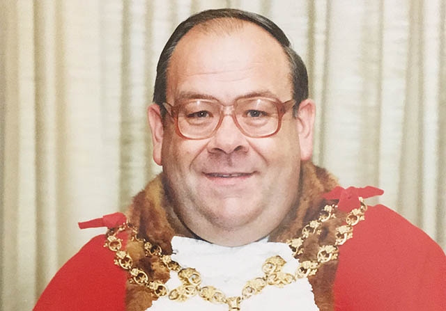 Joe Farquhar pictured during his time as Mayor in 1995