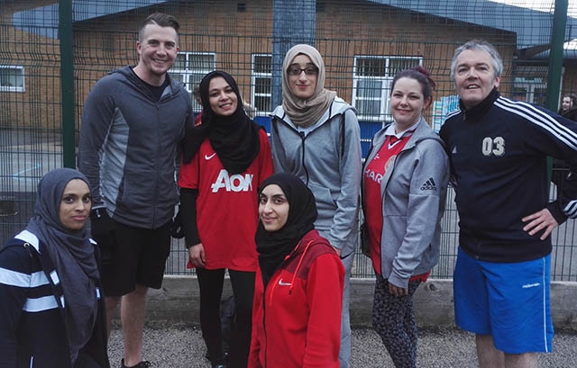 Chronicle journalist Simon Smedley (right) joined the team from Alexandra Park primary school!