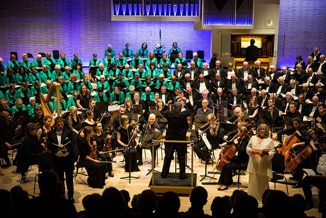 The Oldham Choral Society perform Elgar’s Dream of Gerontius.
Picture courtesy of Karen Shivas Photography The Oldham Choral Society perform Elgar’s Dream of Gerontius.
Picture courtesy of Karen Shivas Photography