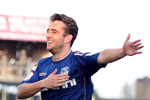 Jose Baxter celebrates a goal during his first spell with Athletic