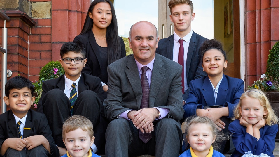 OHGS pupils and Mr Craig JD Mairs OHGS pupils and Mr Craig JD Mairs