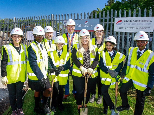 Oasis Academy Leesbrook students at the 'spades in the ground' event