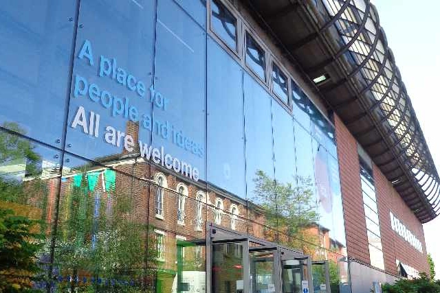 Oldham library