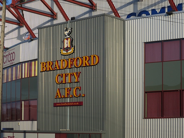 Bradford City 3 - 0 Oldham Athletic Bradford City 3 - 0 Oldham Athletic