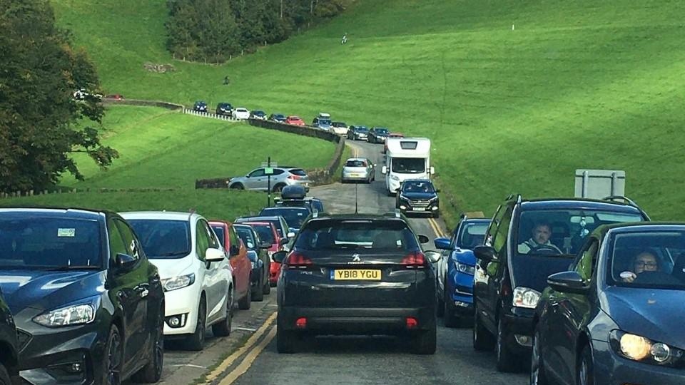 Motorists at Dovestone Reservoir