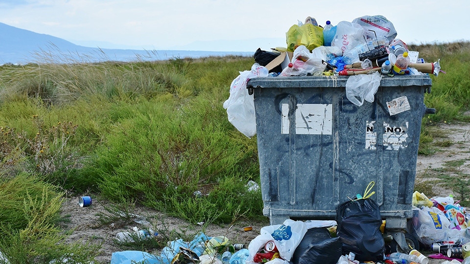 You could face a £5,000 fine for using unregistered waste carriers 