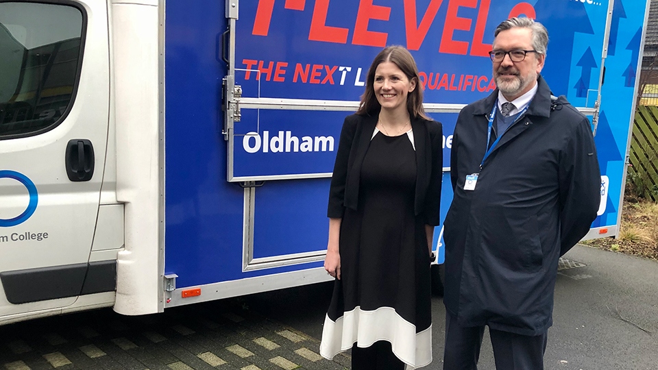 (L-R) Michelle Donelan MP, Children’s Minister, with Alun Francis, Oldham College Principal and Chief Executive and the new T Level marketing van which is being used to promote the new qualifications across the borough.