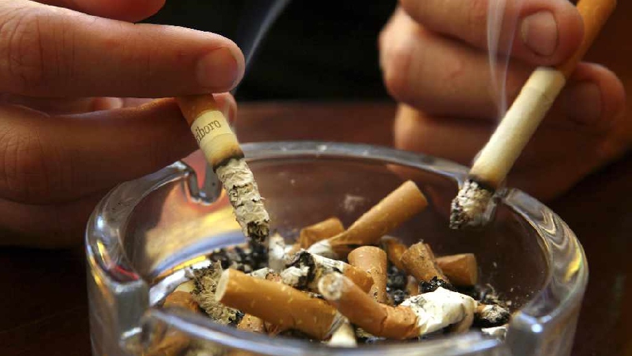 New figures have revealed that smokers are 40 times more likely to suffer the severe symptoms of the infection