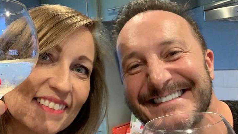 Neil and Lorraine have made the Virtual Tavern a huge success during lockdown Neil and Lorraine have made the Virtual Tavern a huge success during lockdown