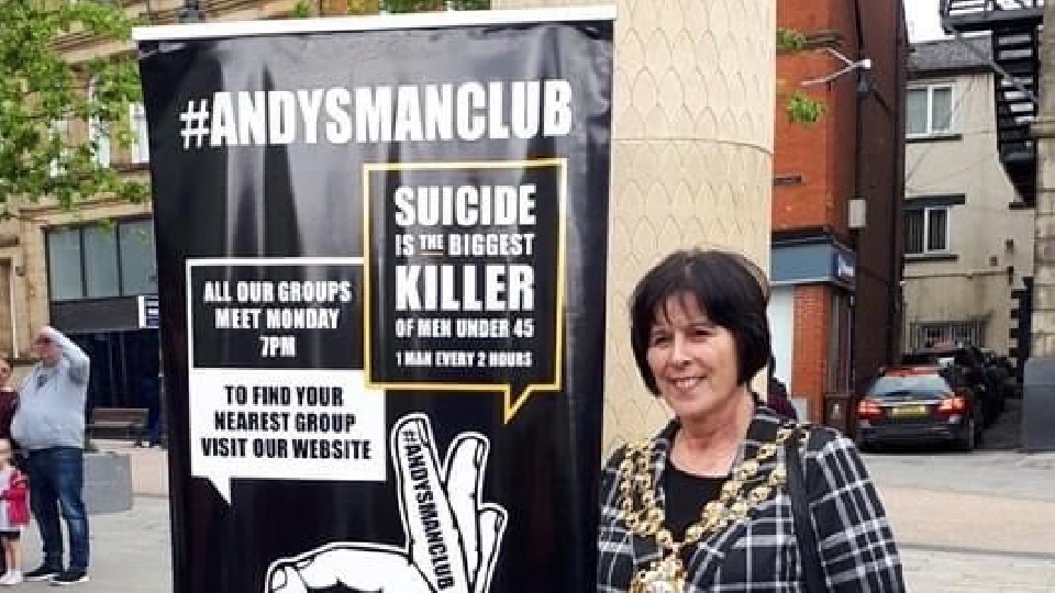 Mayor of Oldham Cllr Ginny Alexander shows her support for Andy's Man Club