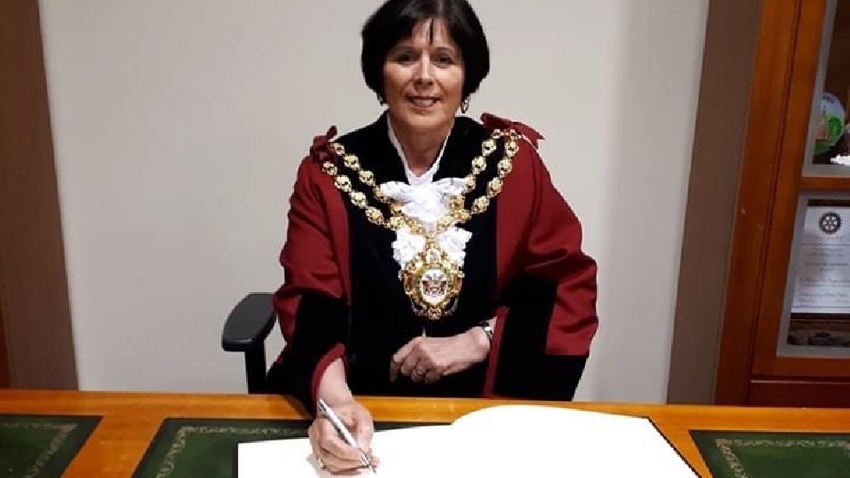 Mayor of Oldham Cllr Ginny Alexander