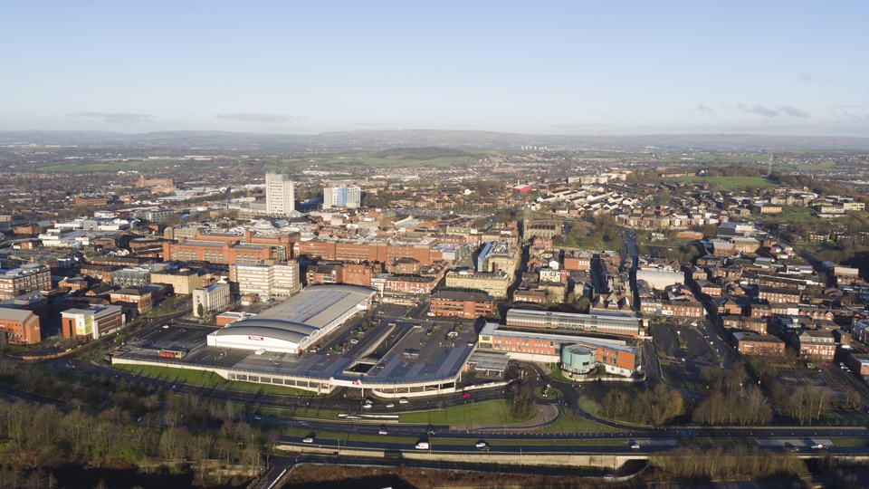 Grants of up to £20,000 are available for eligible businesses Grants of up to £20,000 are available for eligible businesses