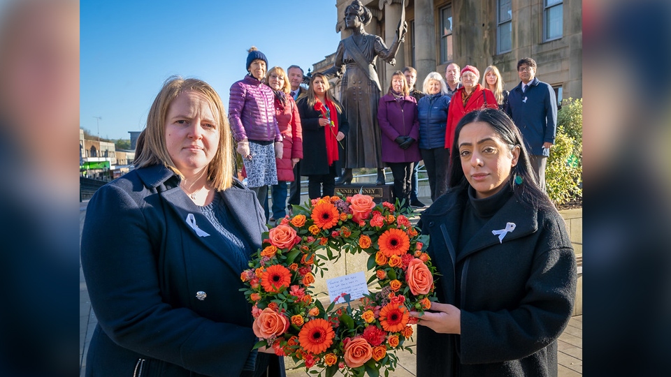 Council Leader, Arooj Shah and Deputy Council Leader, Amanda Chadderton