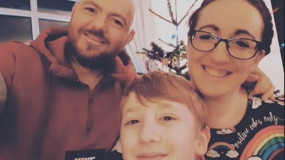 Ilise Gunder, Allan Pearson and Zac McLaughlin (aged 10) Ilise Gunder, Allan Pearson and Zac McLaughlin (aged 10)