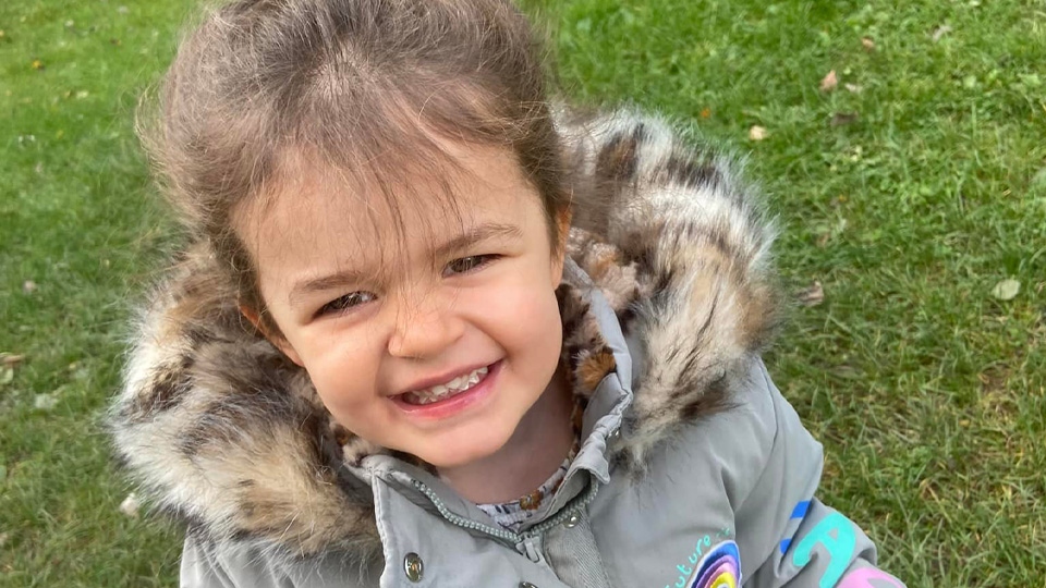 3-year-old Libby has profound social and communication difficulties and sensory issues 3-year-old Libby has profound social and communication difficulties and sensory issues