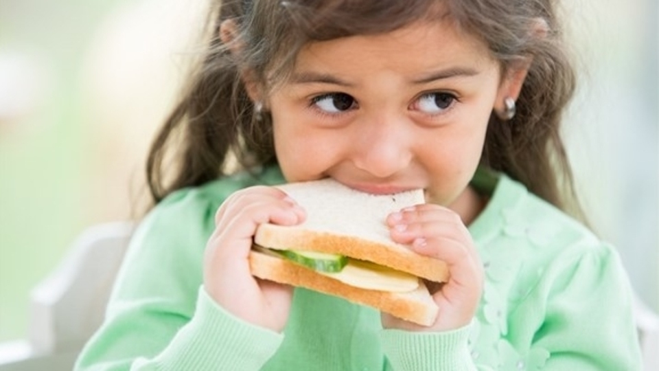 Over 17,000 Oldham children and young people will be offered this much-needed help to have enough food over the Easter break via vouchers that can be used at local supermarkets Over 17,000 Oldham children and young people will be offered this much-needed help to have enough food over the Easter break via vouchers that can be used at local supermarkets