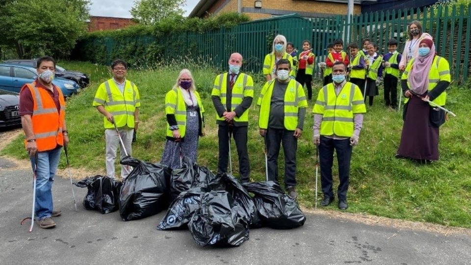 Local residents really got stuck in during the Great British Spring Clean