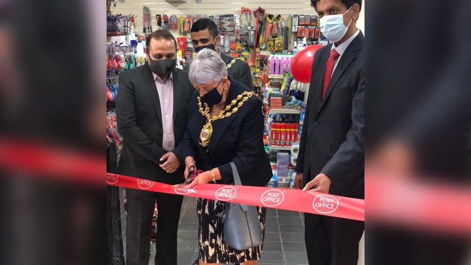 The Mayor of Oldham, Cllr Jenny Harrison and consort Cllr Shaid Mushtaq performed the official opening with new Postmaster is Mohammed Rushnaiwala.