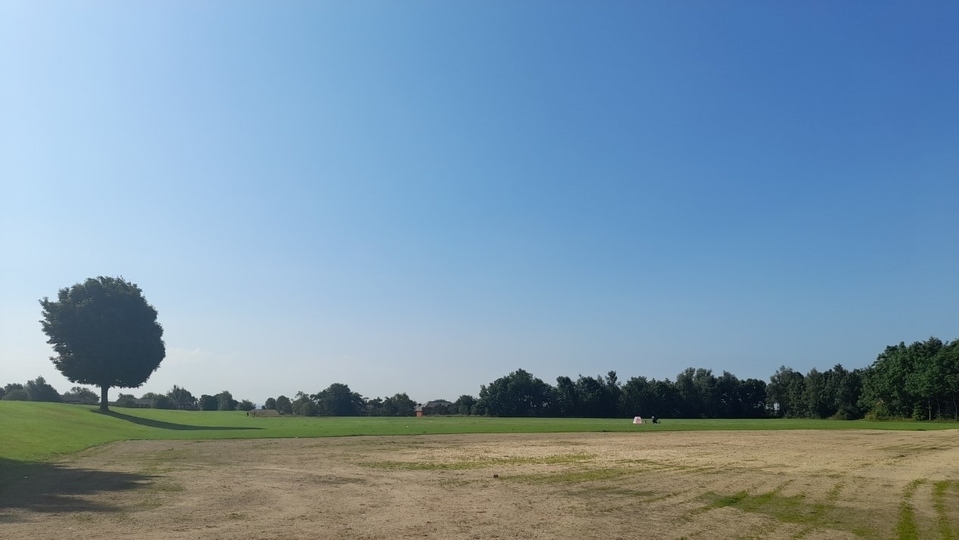 It's a beautiful, cloudless scene looking over Oldham Edge this morning