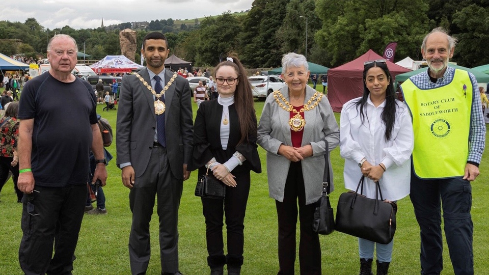 One of the show organisers, Tony Burke, far left with VIP guests and fellow Saddleworth Rotarian Ian Brett right [Pic Gill Brett Photography]