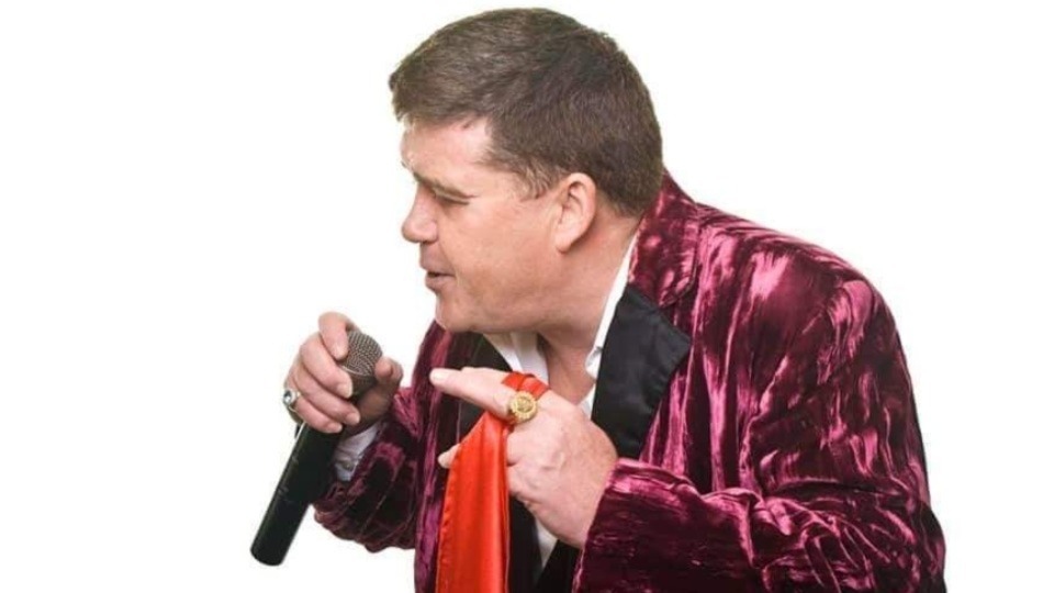 Oldham-born Meatloaf tribute artist Peter Young