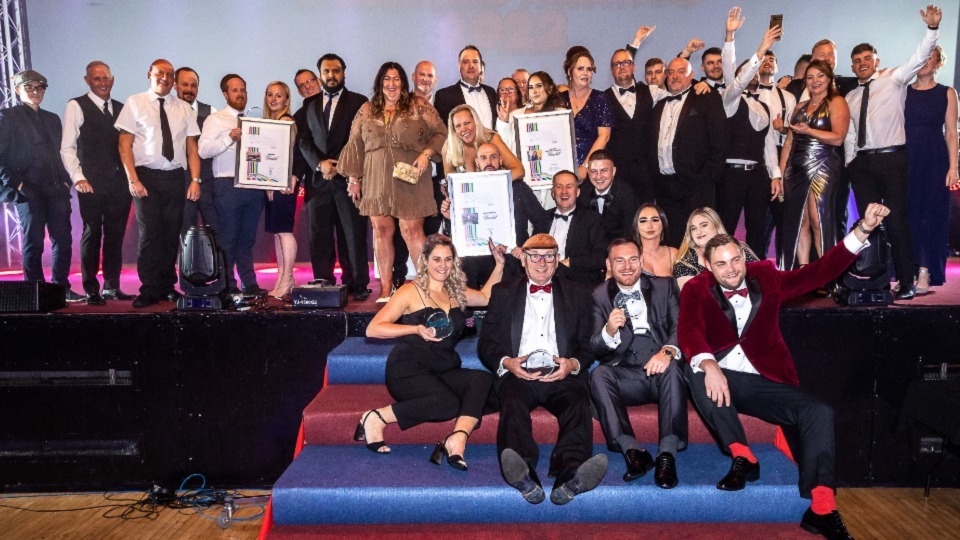Congratulations to all the winners at the 2022 Oldham Business Awards! All images courtesy of Mike Lawrence