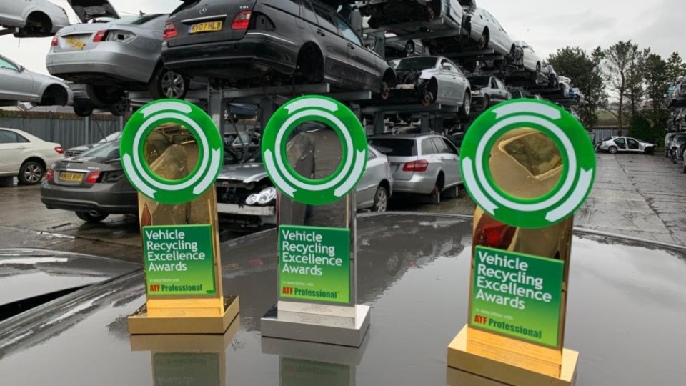 Dronsfields scooped up the Specialist ATF (Authorised treatment facility), Outstanding Achievement Company award (midsized) and Mid-sized Vehicle Recycler award