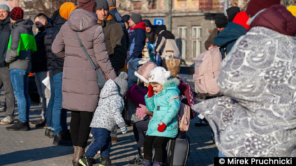 Ukrainian refugees at the Polish border Ukrainian refugees at the Polish border