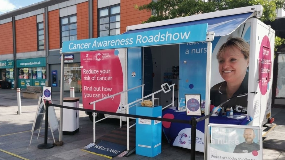 Cancer Researh UK roadshow Cancer Researh UK roadshow
