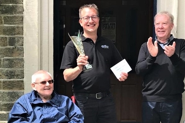 Jan Müller, Musical Director, John Broadbent and Uppermill Band Contest Committee Chair John Tobin