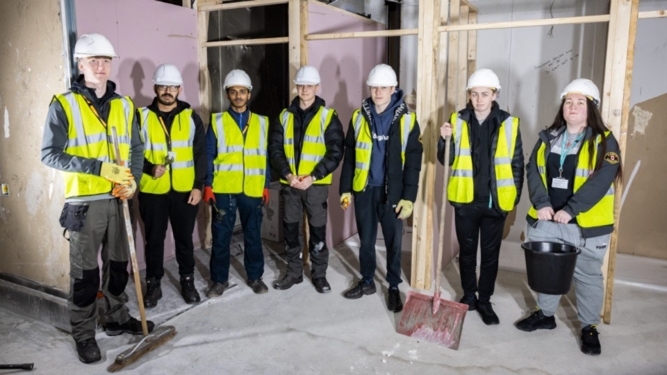Since joining forces on the Bulldogs project, dozens of Oldham College learners have already enjoyed exciting opportunities to test their skills in a real-world environment